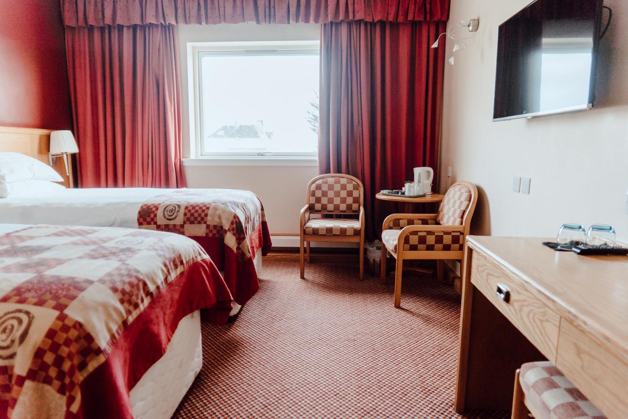 Cabarfeidh Hotel Stornoway  Exterior photo