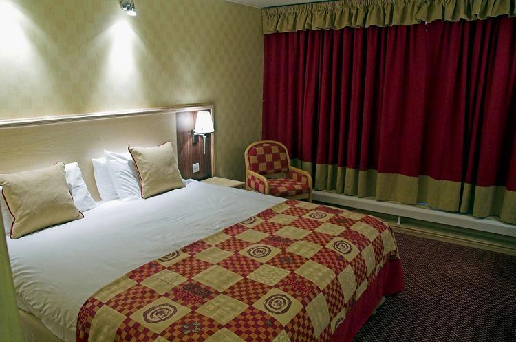 Cabarfeidh Hotel Stornoway  Exterior photo
